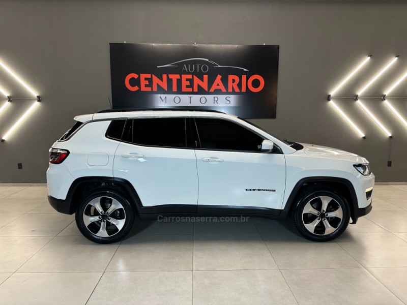 COMPASS 2.0 16V FLEX LONGITUDE AUTOMÁTICO - 2017 - SAPIRANGA