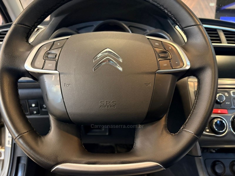 C4 LOUNGE 1.6 EXCLUSIVE 16V TURBO GASOLINA 4P AUTOMÁTICO - 2015 - CAMPO BOM