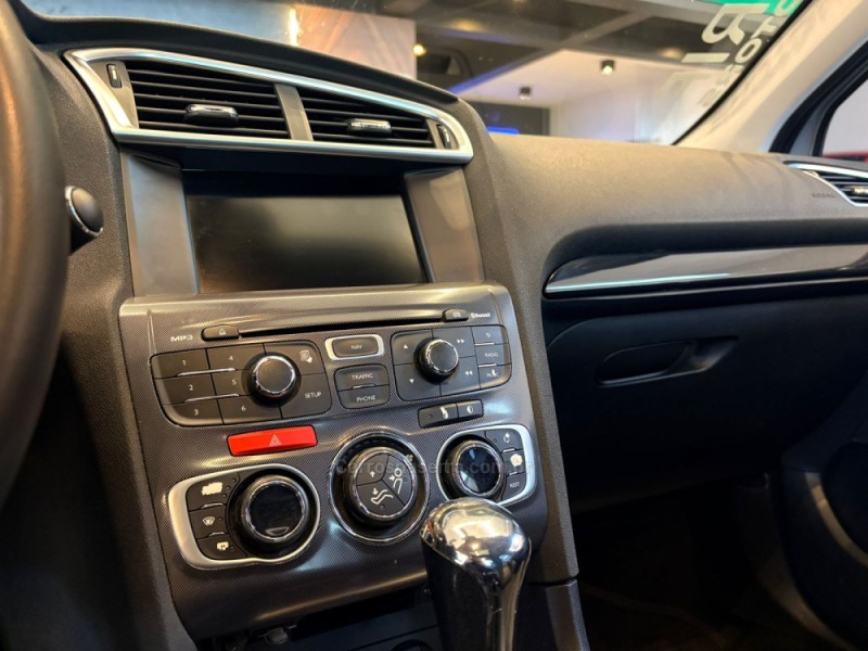 C4 LOUNGE 1.6 EXCLUSIVE 16V TURBO GASOLINA 4P AUTOMÁTICO - 2015 - CAMPO BOM