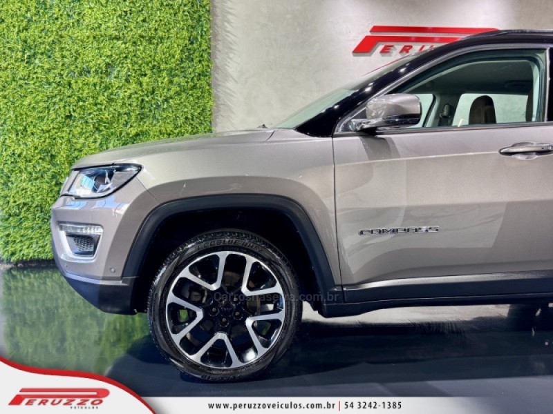 COMPASS 2.0 16V DIESEL LIMITED 4X4 AUTOMÁTICO - 2021 - NOVA PRATA