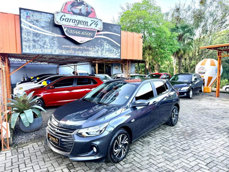 ONIX 1.0 LT 12V FLEX 4P MANUAL - 2025 - TRêS COROAS