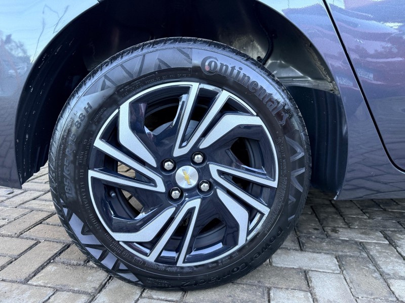 ONIX 1.0 LT 12V FLEX 4P MANUAL - 2025 - TRêS COROAS