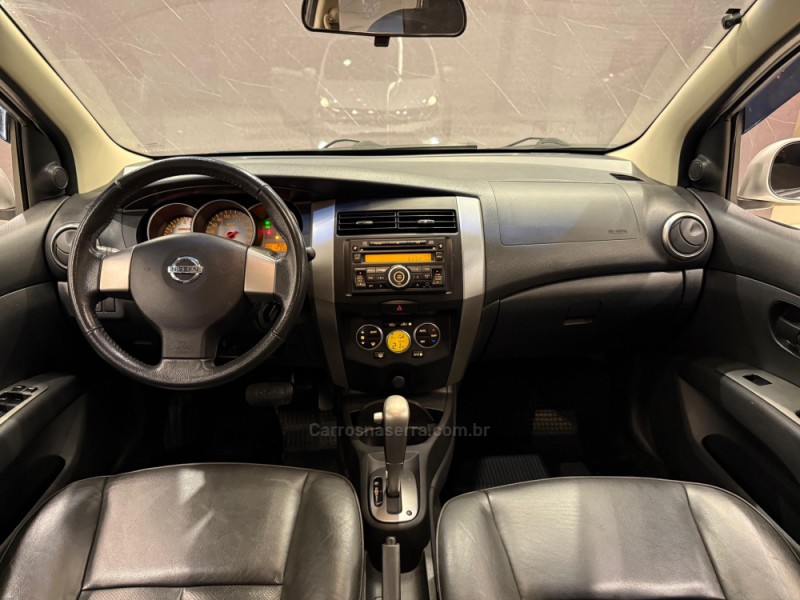 LIVINA 1.8 SL X-GEAR 16V FLEX 4P AUTOMÁTICO - 2013 - CAXIAS DO SUL
