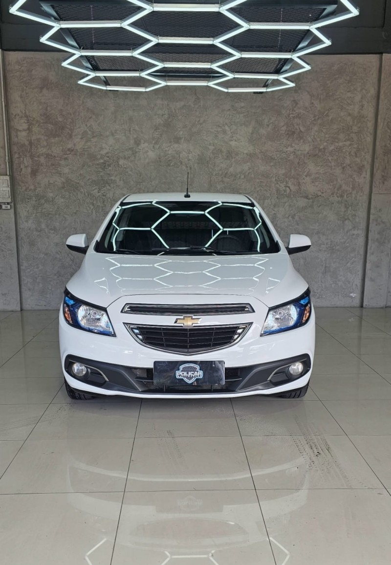 ONIX 1.4 MPFI LTZ 8V FLEX 4P MANUAL - 2013 - CAXIAS DO SUL
