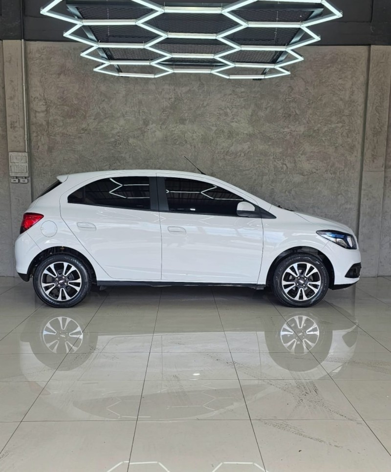 ONIX 1.4 MPFI LTZ 8V FLEX 4P MANUAL - 2013 - CAXIAS DO SUL