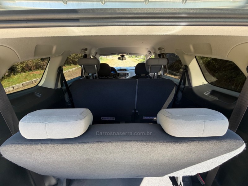 SPIN 1.8 LTZ 8V FLEX 4P AUTOMÁTICO - 2018 - NOVA PRATA