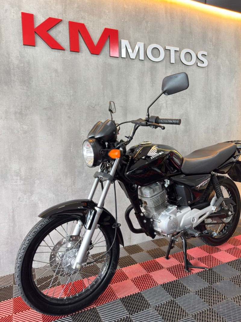 CG 150 CARGO ESD - 2015 - PORTãO