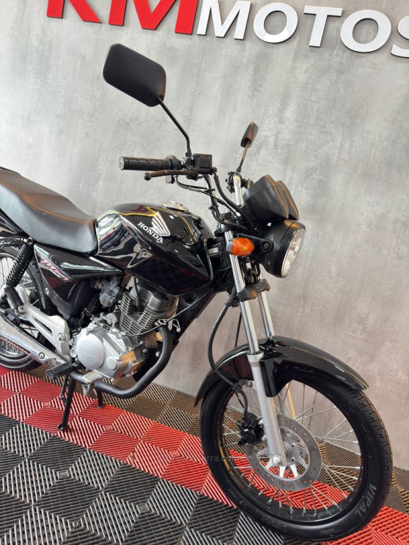 CG 150 CARGO ESD - 2015 - PORTãO