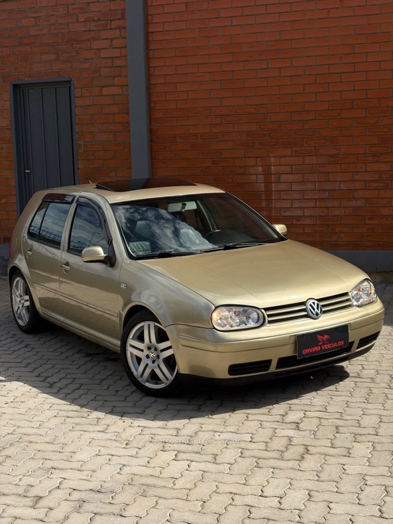 GOLF 2.0 MI COMFORTLINE 8V GASOLINA 4P MANUAL - 2001 - CAXIAS DO SUL