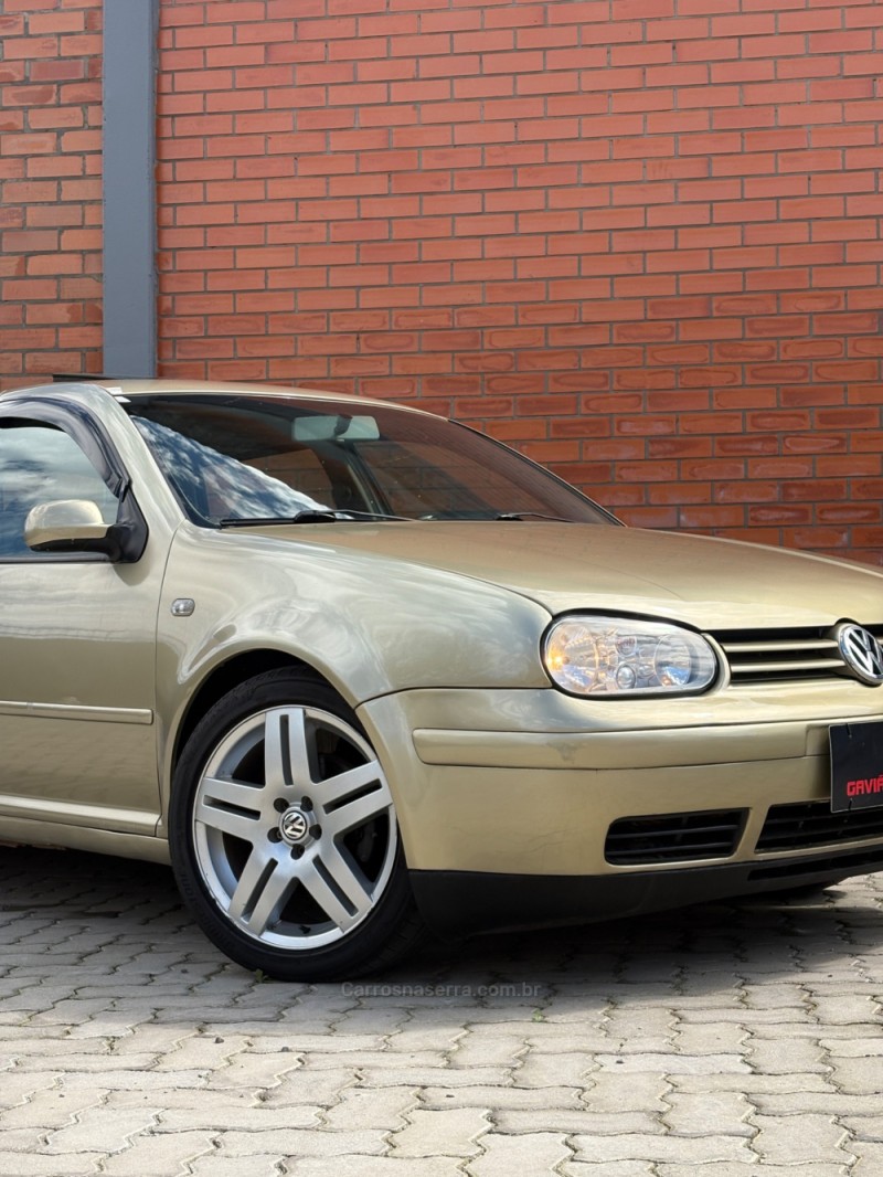 GOLF 2.0 MI COMFORTLINE 8V GASOLINA 4P MANUAL - 2001 - CAXIAS DO SUL