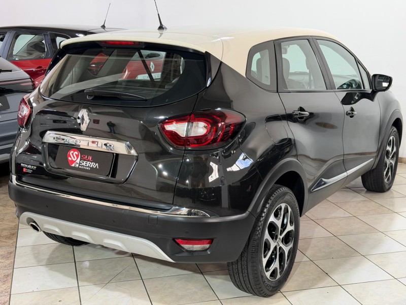 CAPTUR 1.6 16V FLEX INTENSE AUTOMÁTICO - 2019 - CAXIAS DO SUL