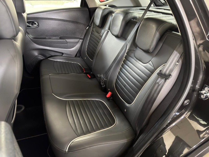 CAPTUR 1.6 16V FLEX INTENSE AUTOMÁTICO - 2019 - CAXIAS DO SUL