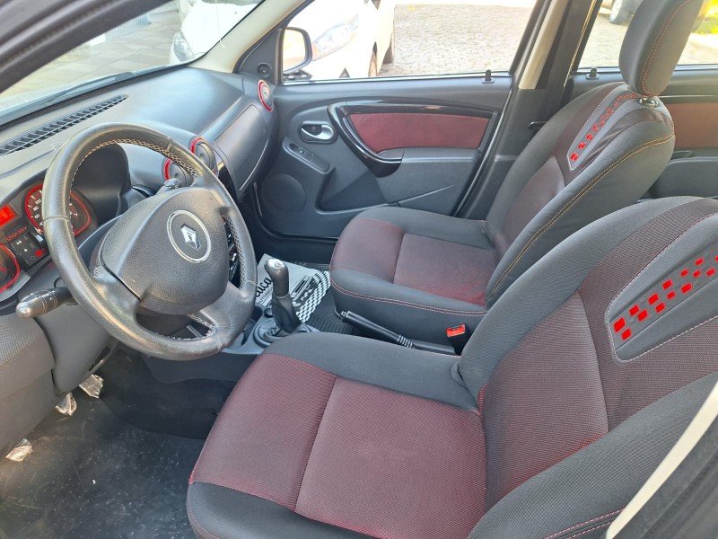 SANDERO 1.6 STEPWAY 16V FLEX 4P MANUAL - 2014 - CAXIAS DO SUL
