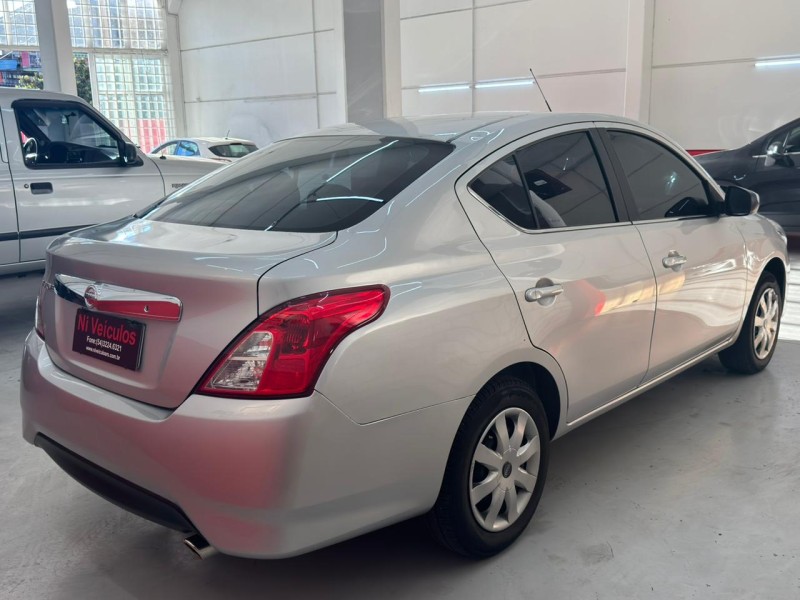 VERSA 1.6 V-DRIVE PLUS 16V FLEX 4P AUTOMÁTICO - 2021 - CAXIAS DO SUL