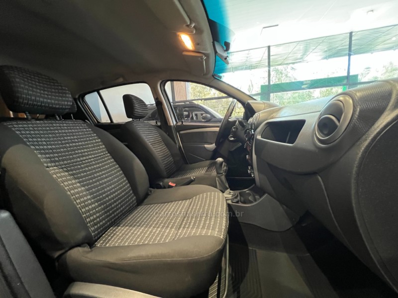 SANDERO 1.6 EXPRESSION 8V FLEX 4P MANUAL - 2013 - CAXIAS DO SUL