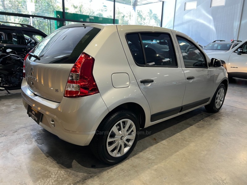 SANDERO 1.6 EXPRESSION 8V FLEX 4P MANUAL - 2013 - CAXIAS DO SUL