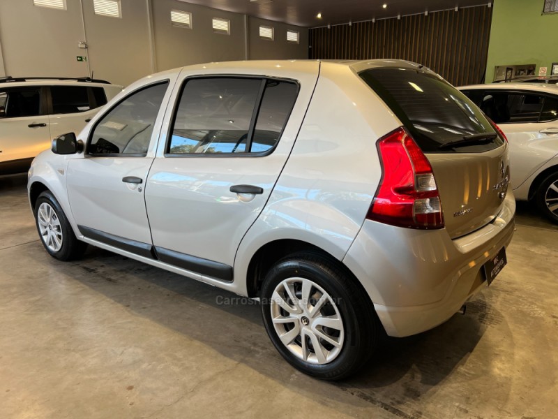 SANDERO 1.6 EXPRESSION 8V FLEX 4P MANUAL - 2013 - CAXIAS DO SUL