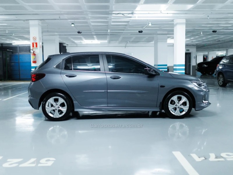 ONIX 1.0 PREMIER 12V TURBO FLEX 4P AUTOMÁTICO - 2021 - PORTO ALEGRE