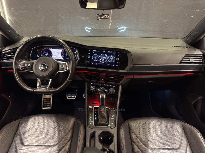 JETTA 2.0 16V TSI GLI 350 GASOLINA 4P AUTOMÁTICO - 2020 - CAXIAS DO SUL