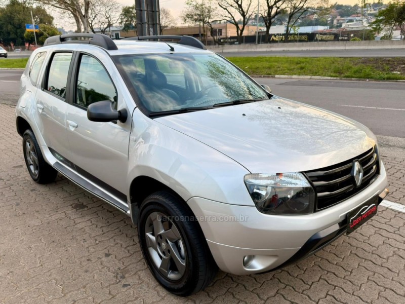 DUSTER 2.0 TECH ROAD 4X2 16V FLEX 4P AUTOMÁTICO - 2014 - ESTâNCIA VELHA