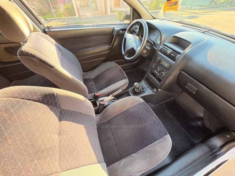 ASTRA 1.8 MPFI GL 8V GASOLINA 2P MANUAL - 1999 - ESTâNCIA VELHA