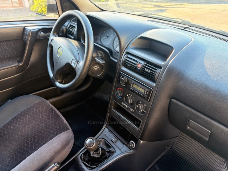 ASTRA 1.8 MPFI GL 8V GASOLINA 2P MANUAL - 1999 - ESTâNCIA VELHA