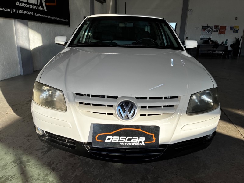 SAVEIRO 1.6 MI TREND CE 8V FLEX 2P MANUAL G.IV - 2010 - BOM PRINCíPIO