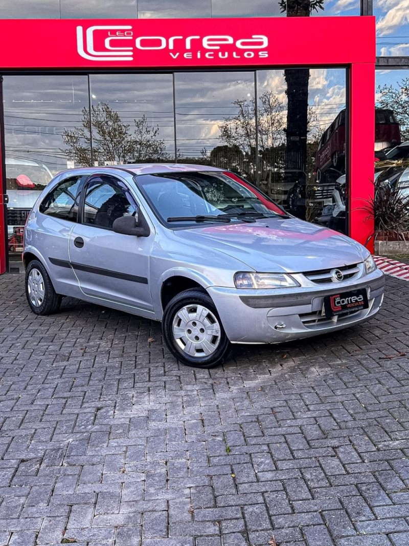 celta 1.0 mpfi 8v gasolina 2p manual 2001 canela