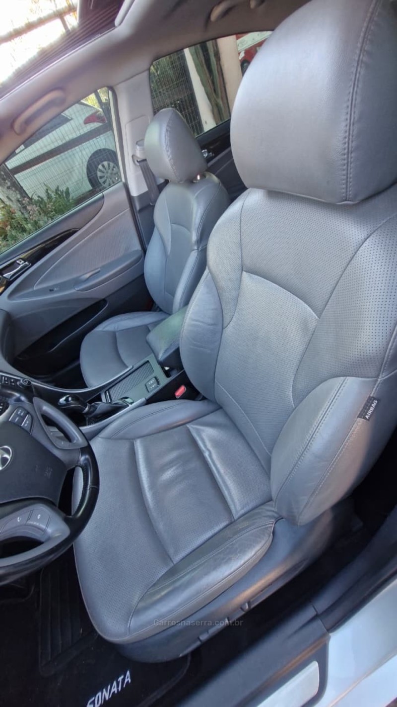 SONATA 2.4 MPFI V4 16V 182CV GASOLINA 4P AUTOMÁTICO - 2017 - CARLOS BARBOSA