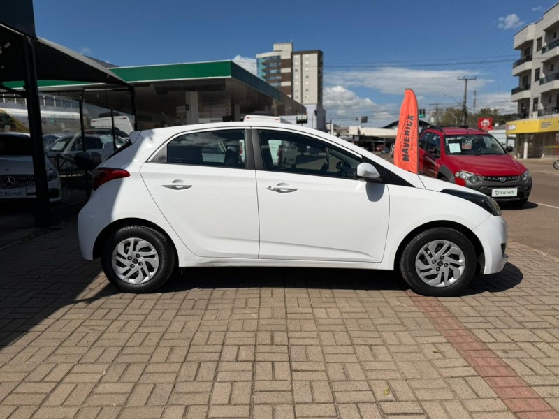 HB20 1.0 COMFORT 12V FLEX 4P MANUAL - 2016 - LAGOA VERMELHA