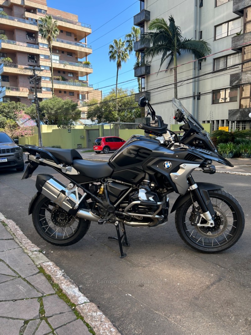R 1250 GS PREMIUM TRIPLE BLACK - 2023 - SãO LEOPOLDO