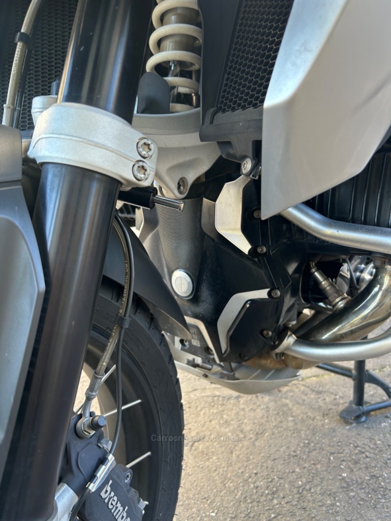 R 1250 GS PREMIUM TRIPLE BLACK - 2023 - SãO LEOPOLDO