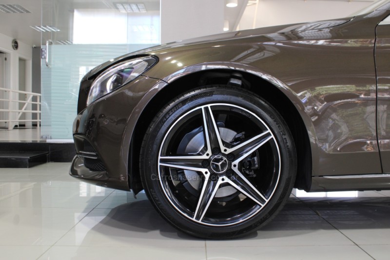 C 200 2.0 CGI AVANTGARDE 16V GASOLINA 4P AUTOMÁTICO - 2015 - CAXIAS DO SUL