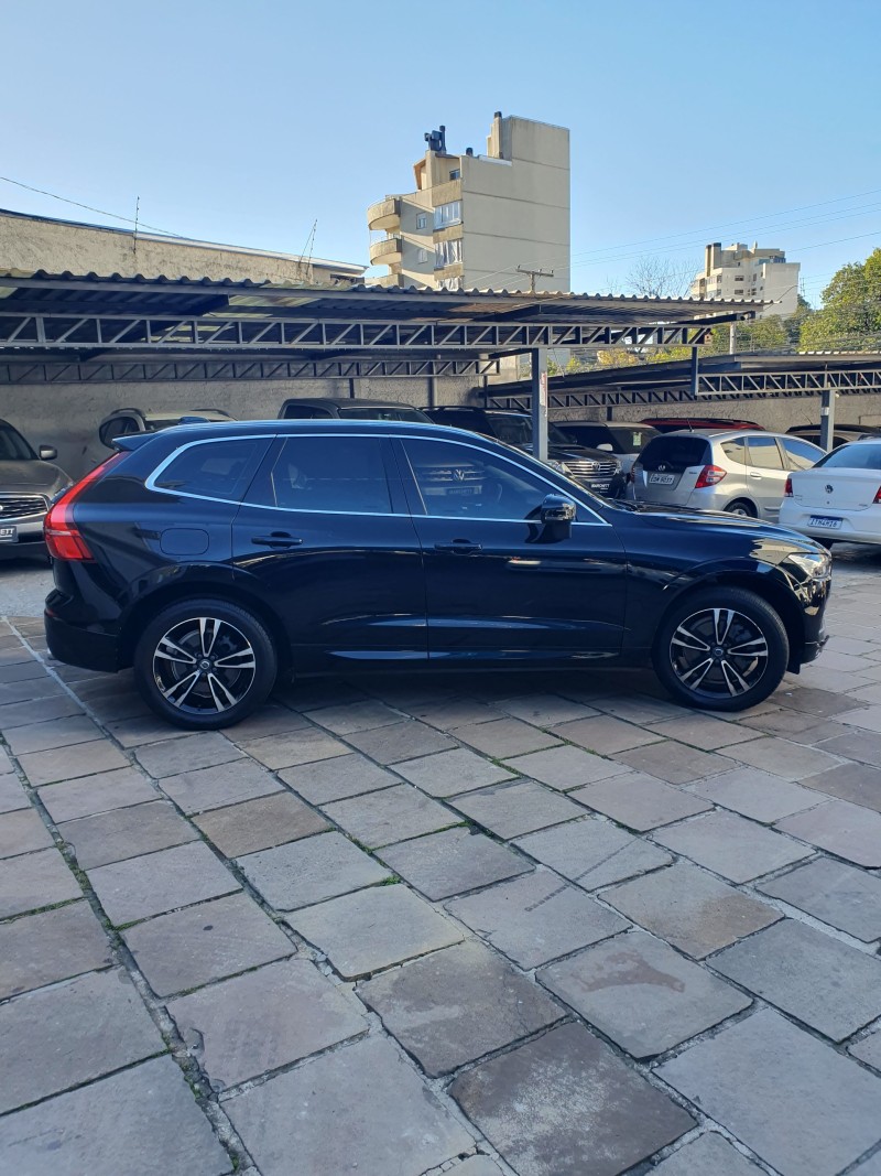 XC60 2.0 D5 MOMENTUM AWD DIESEL 4P AUTOMÁTICO - 2019 - CAXIAS DO SUL