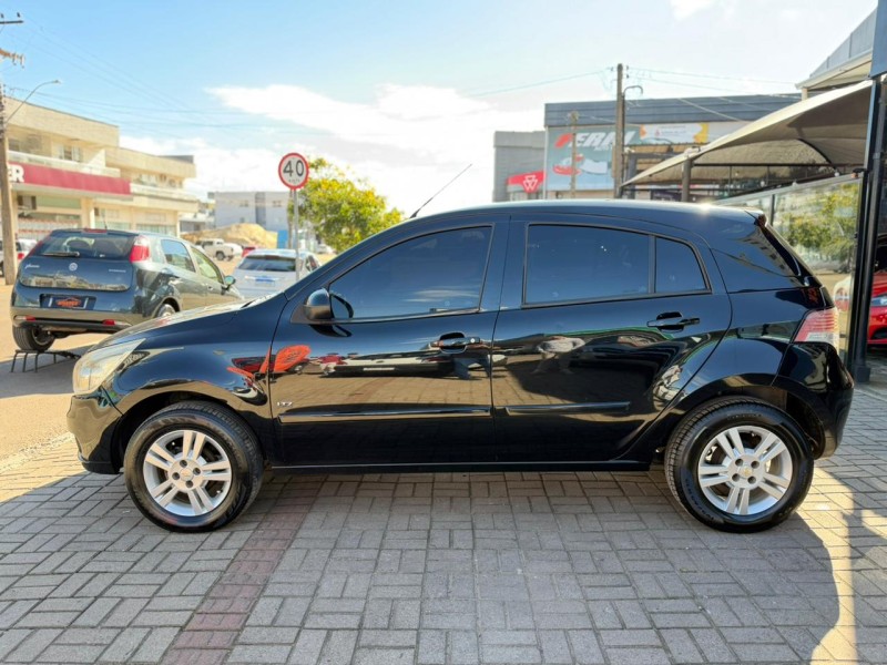 AGILE 1.4 MPFI LTZ 8V FLEX 4P MANUAL - 2011 - LAGOA VERMELHA