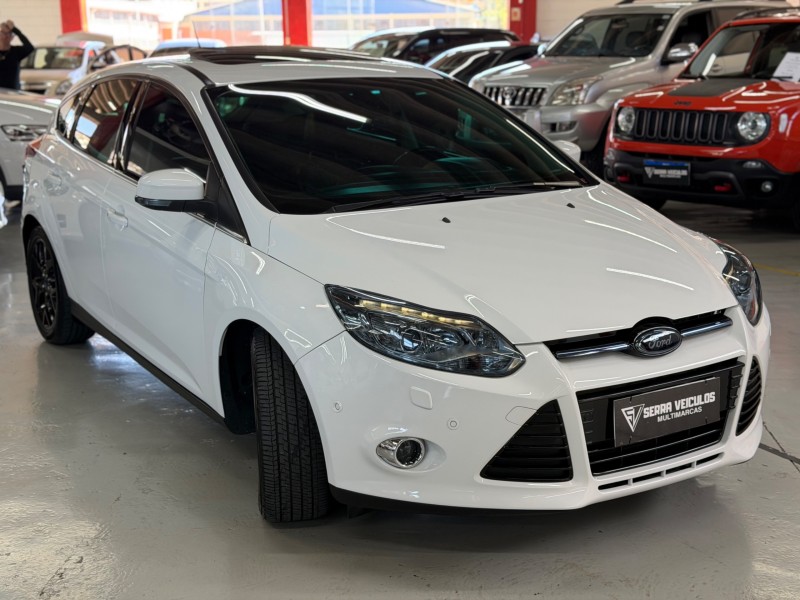 FOCUS 2.0 TITANIUM PLUS HATCH 16V FLEX 4P AUTO - 2015 - CAXIAS DO SUL