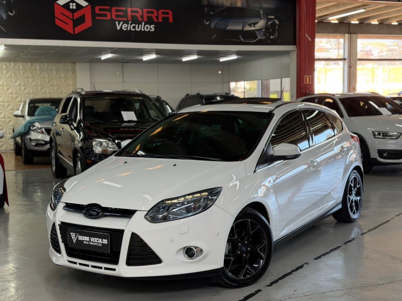 focus 2.0 titanium plus hatch 16v flex 4p auto 2015 caxias do sul