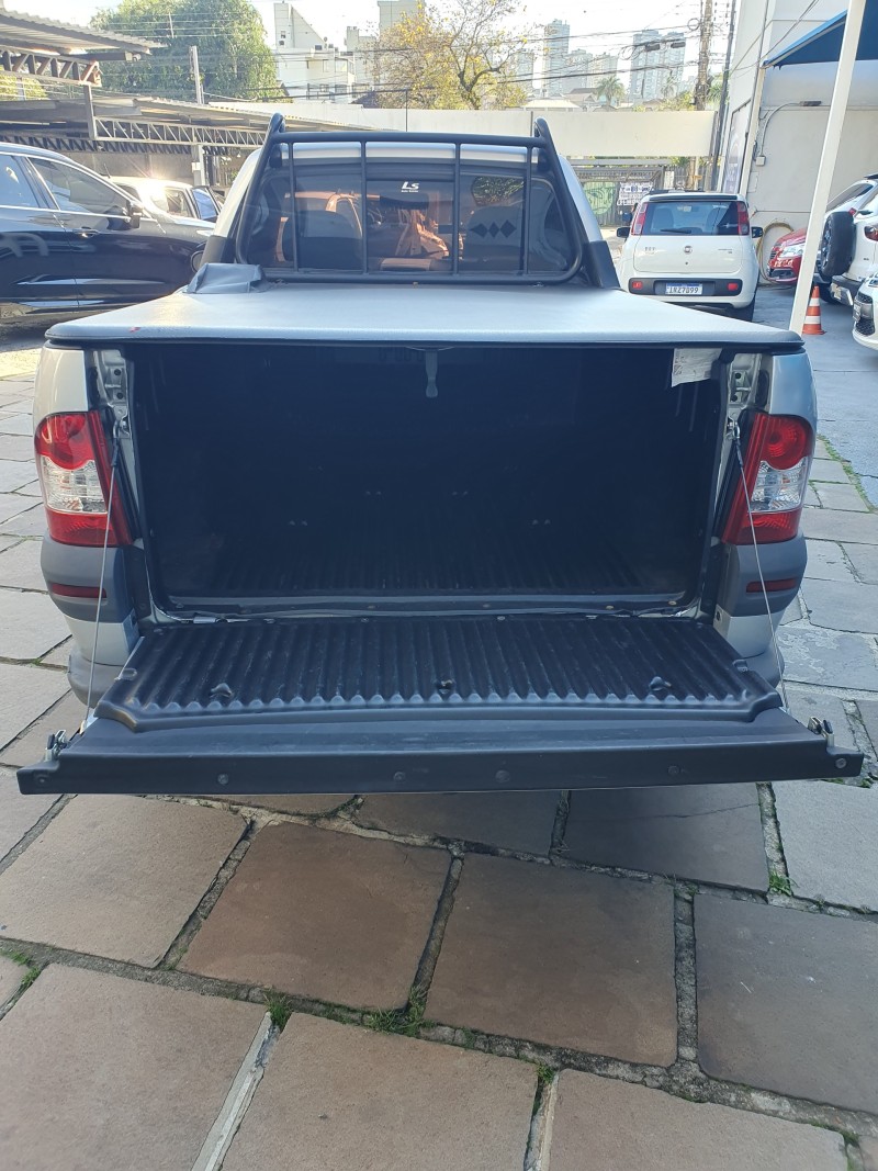 STRADA 1.4 MPI TREKKING CS 8V FLEX 2P MANUAL - 2010 - CAXIAS DO SUL
