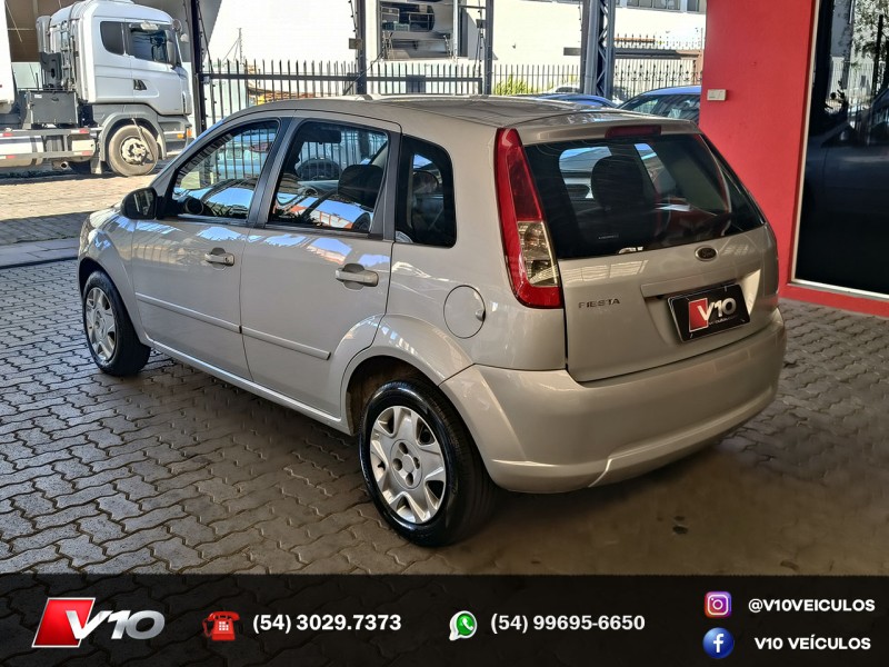FIESTA 1.6 MPI CLASS HATCH 8V FLEX 4P MANUAL - 2010 - CAXIAS DO SUL