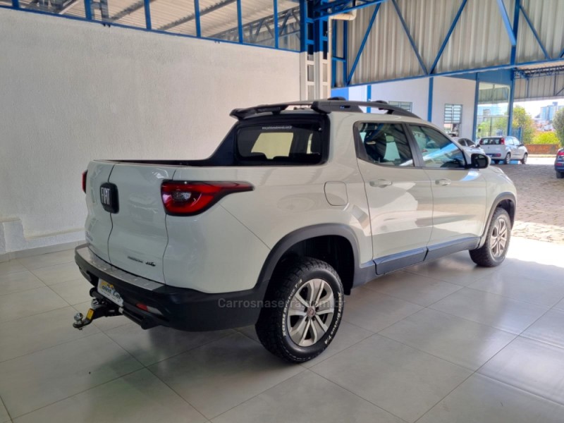 TORO 1.8 16V FLEX OPENING EDITION AUTOMÁTICO - 2017 - VACARIA