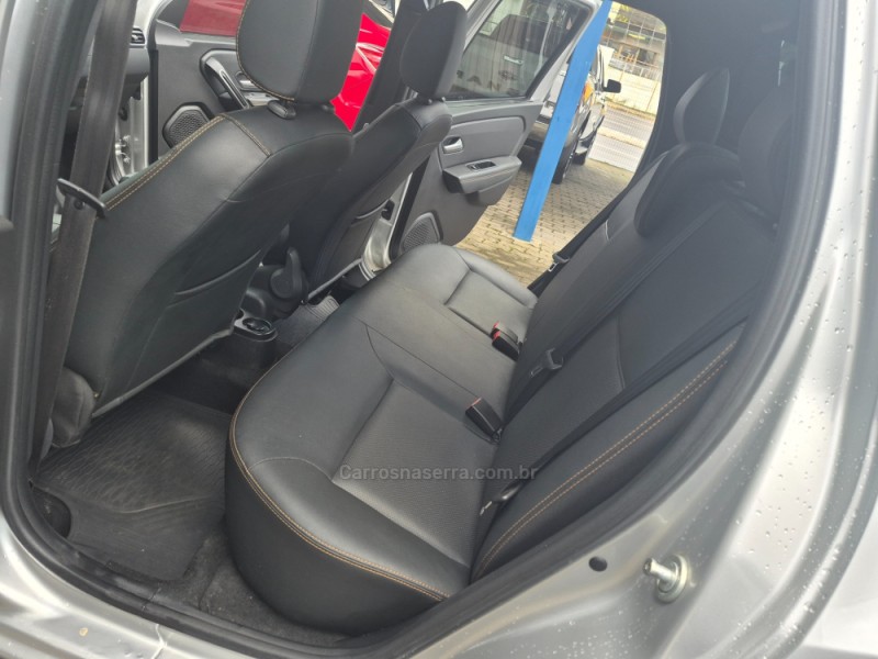 DUSTER OROCH 1.3 TCE OUTSIDER 4P FLEX AUTOMÁTICA - 2023 - CAXIAS DO SUL