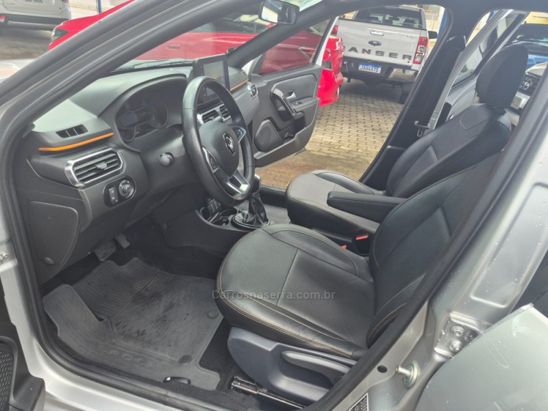 DUSTER OROCH 1.3 TCE OUTSIDER 4P FLEX AUTOMÁTICA - 2023 - CAXIAS DO SUL