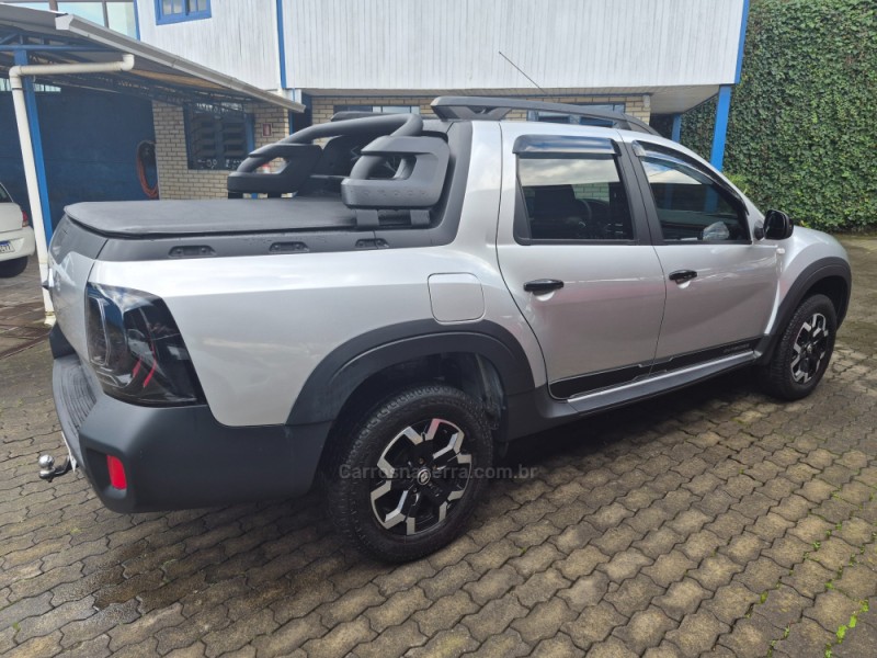 DUSTER OROCH 1.3 TCE OUTSIDER 4P FLEX AUTOMÁTICA - 2023 - CAXIAS DO SUL