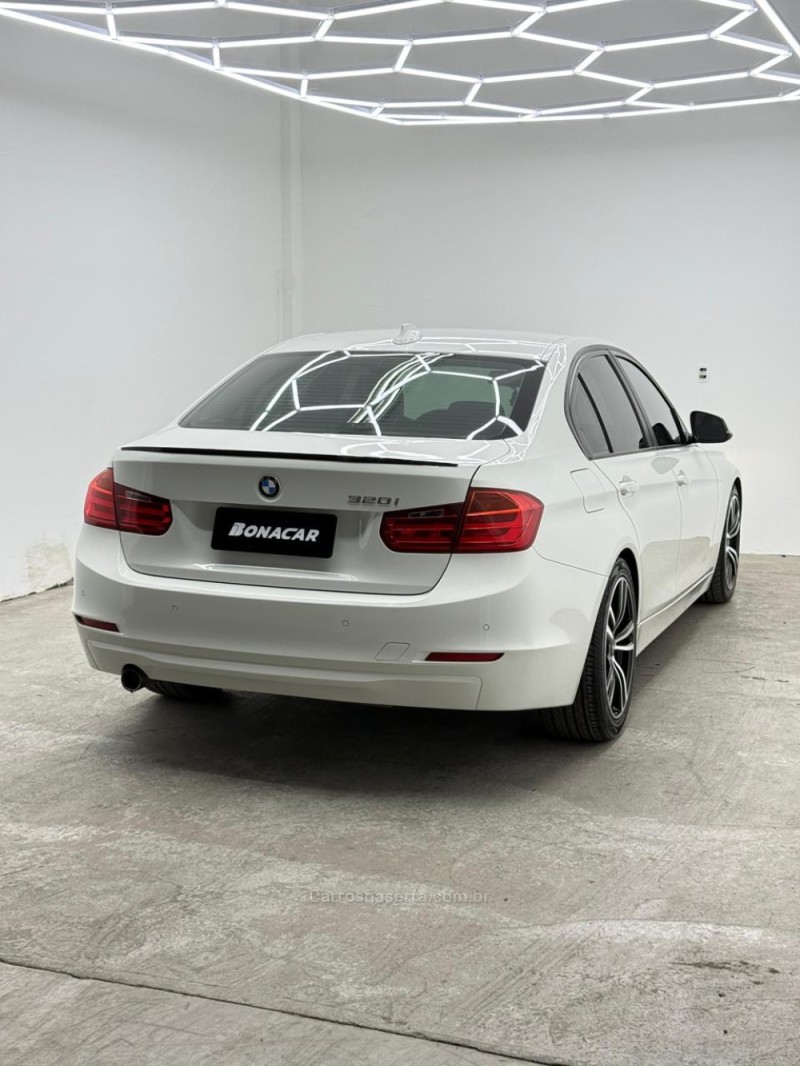 320I 2.0 MODERN 16V TURBO GASOLINA 4P AUTOMÁTICO - 2013 - CAXIAS DO SUL