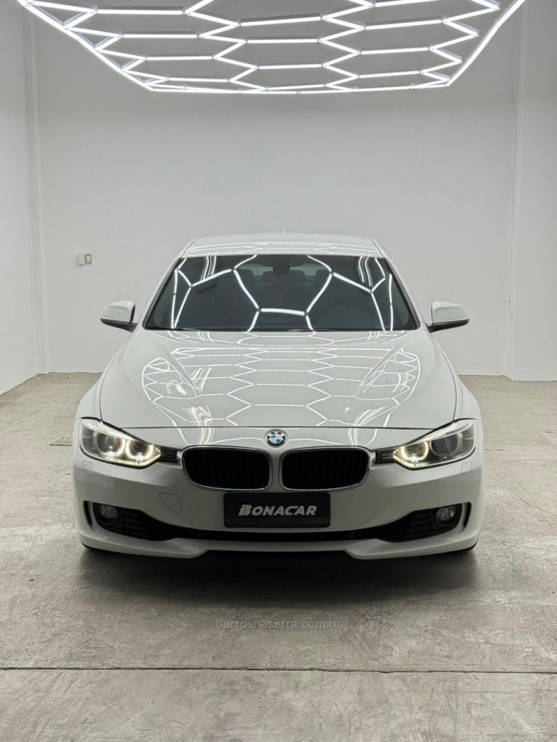 320I 2.0 MODERN 16V TURBO GASOLINA 4P AUTOMÁTICO - 2013 - CAXIAS DO SUL