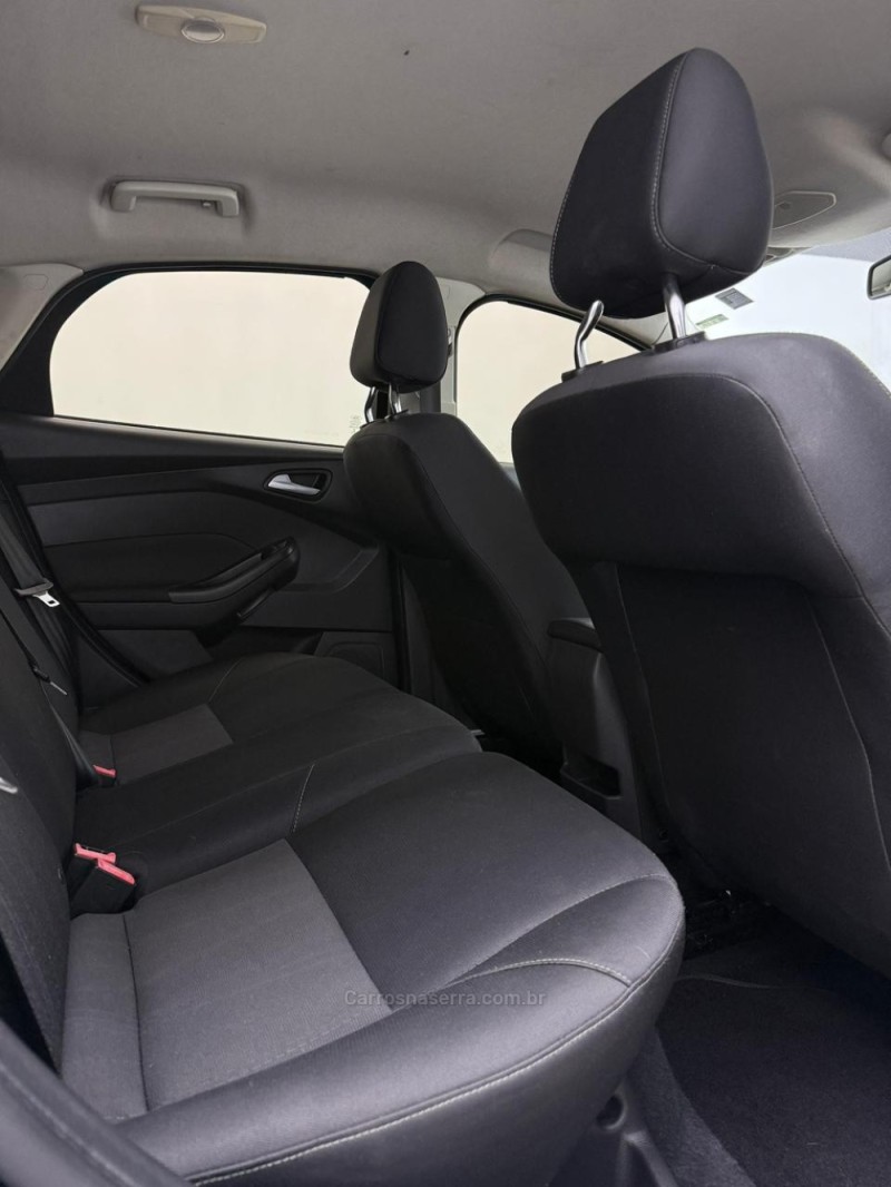 FOCUS 1.6 SE 16V FLEX 4P MANUAL - 2016 - CAXIAS DO SUL