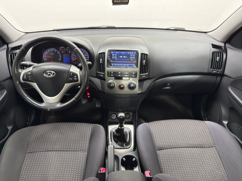 I30 2.0 MPI 16V GASOLINA 4P MANUAL - 2010 - CAXIAS DO SUL