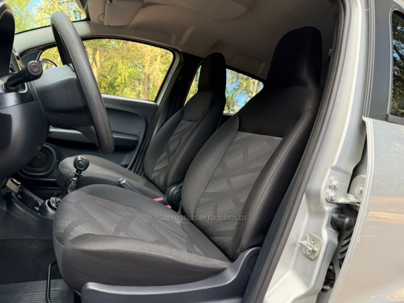 MOBI 1.0 8V EVO FLEX LIKE. MANUAL - 2020 - DOIS IRMãOS