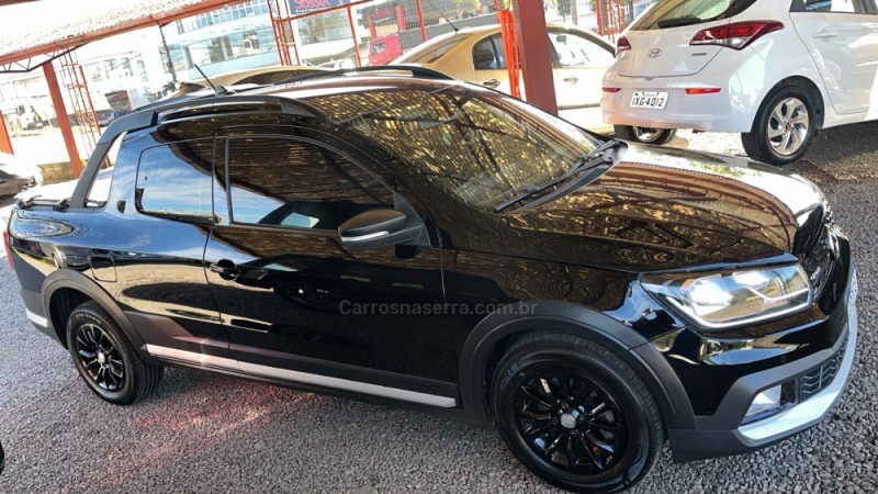 SAVEIRO 1.6 CROSS CD 16V FLEX 2P MANUAL - 2018 - VERANóPOLIS