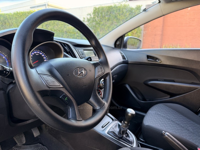 HB20 1.0 COMFORT 12V FLEX 4P MANUAL - 2017 - SãO LEOPOLDO